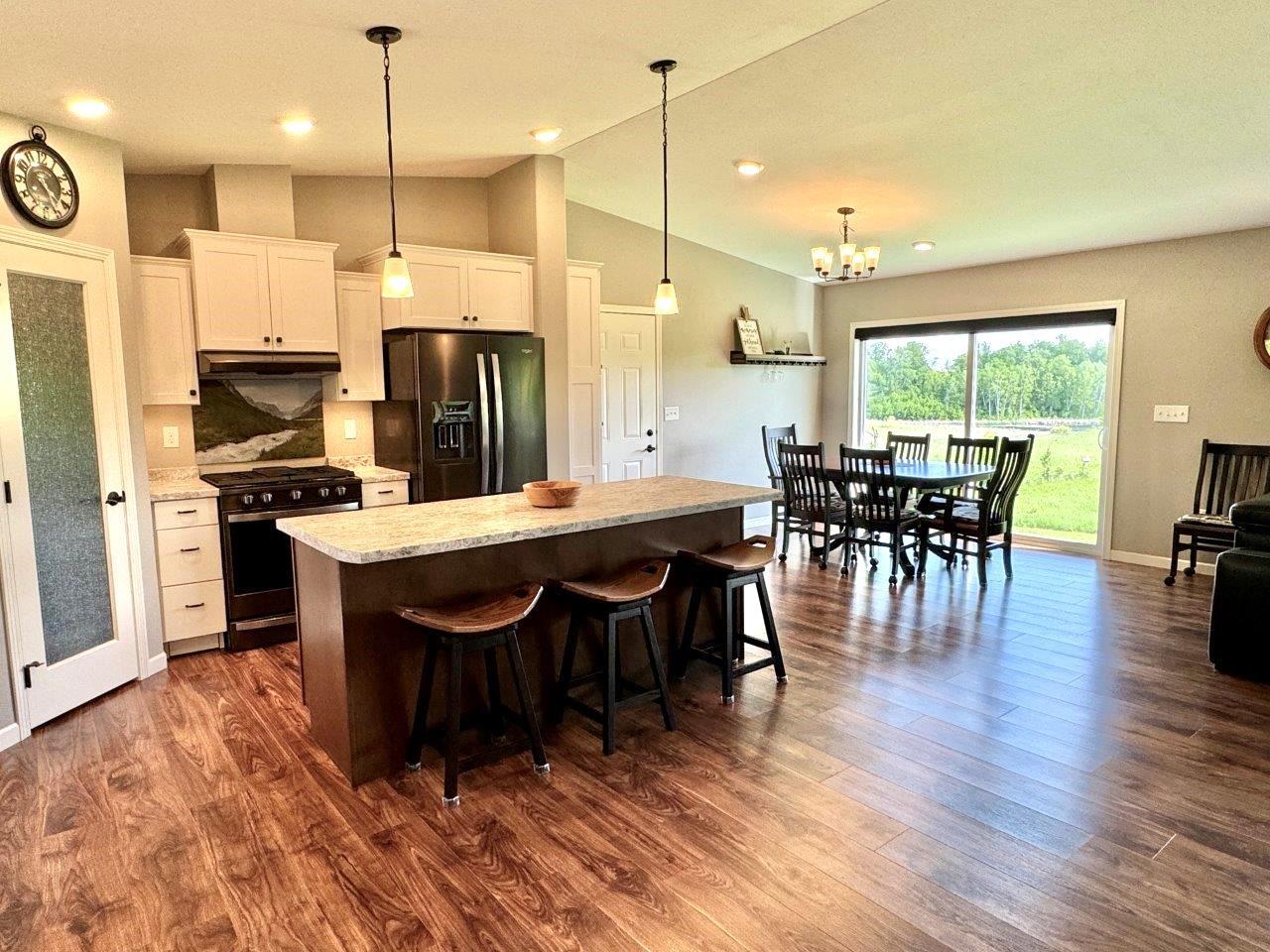 6-Open living area.jpg