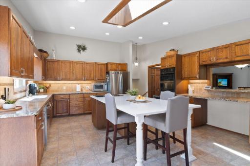 13904 Exley Way, Apple Valley, MN 55124