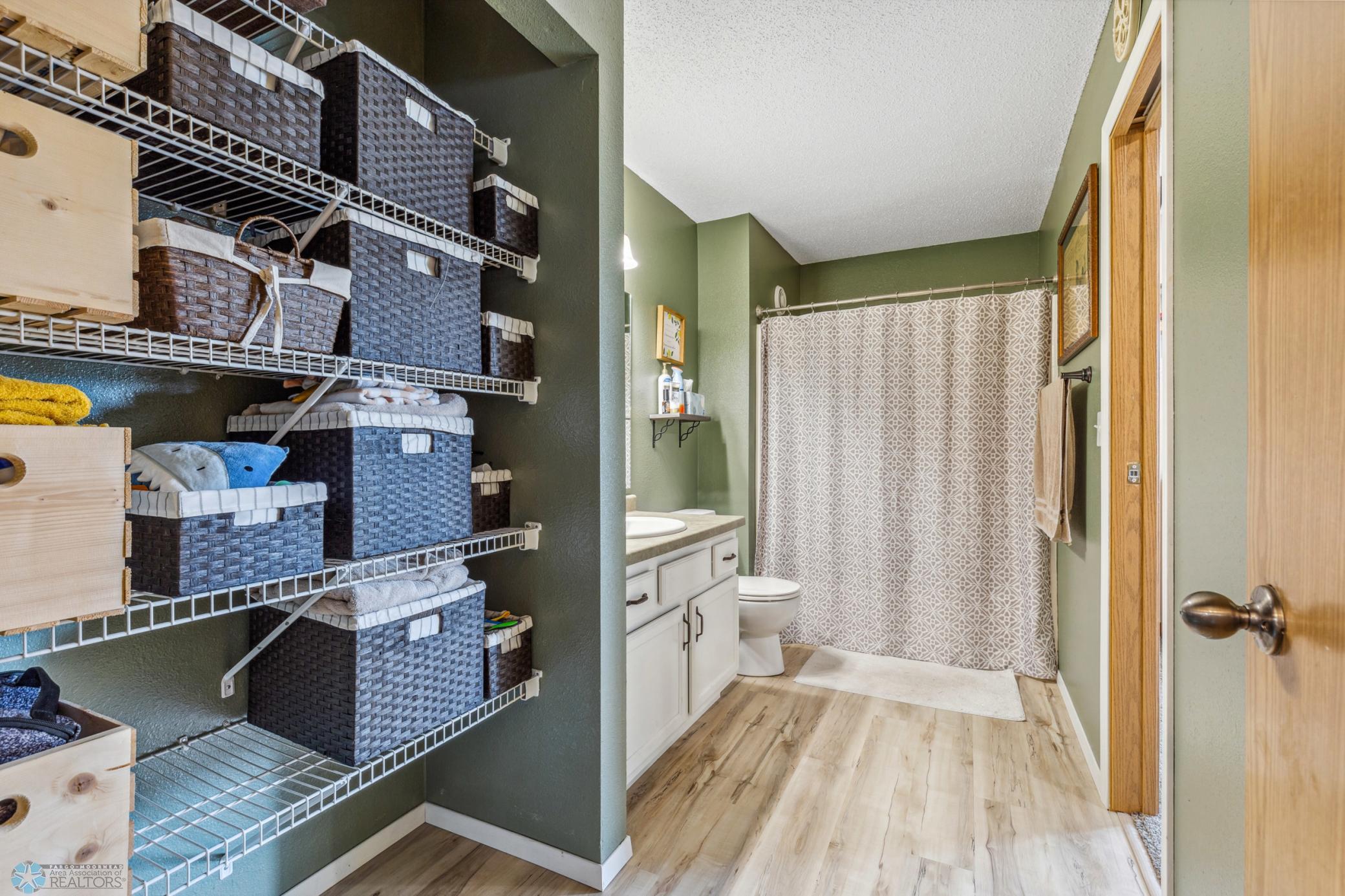 Primary Bathroom - hollywood bath into primary bedroom