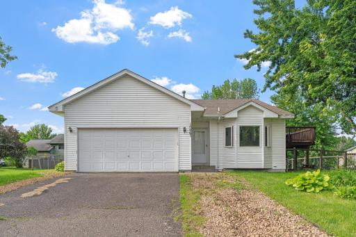 10667 56th Street NE, Albertville, MN 55301