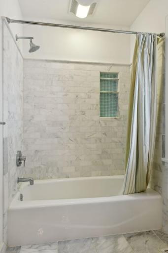 2552 Monterey Avenue S, Minneapolis, MN 55416