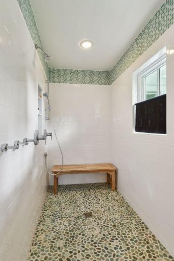 2552 Monterey Avenue S, Minneapolis, MN 55416