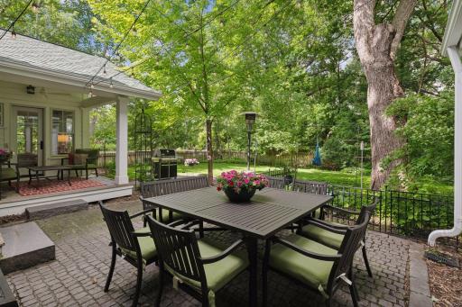 2552 Monterey Avenue S, Minneapolis, MN 55416