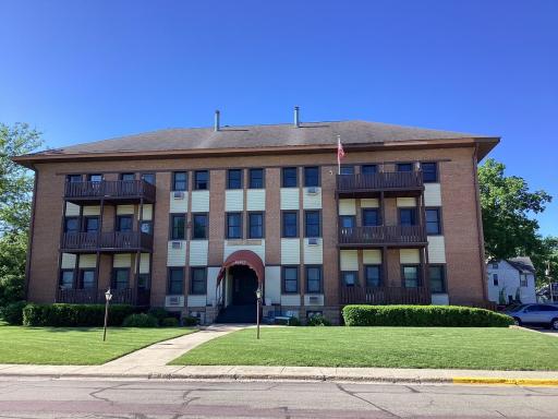 913 Abbott Street, 201, Albert Lea, MN 56007
