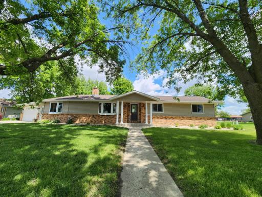 Photo for 905 6th Avenue SE, Pipestone, MN 56164 - listing #6544160 905 6th Avenue SE, Pipestone, MN 56164