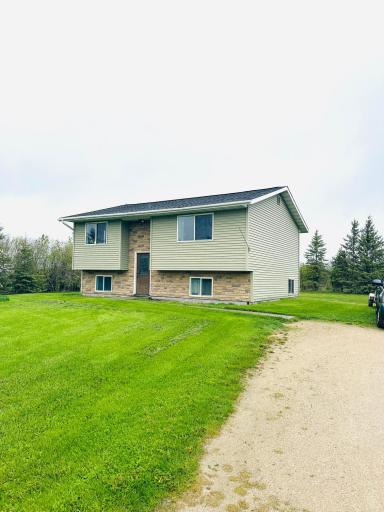 57499 400th Street, Warroad, MN 56763