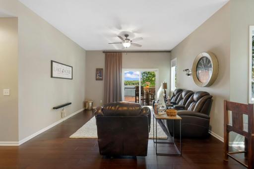 5630 Fairlawn Shores Trail, Prior Lake, MN 55372