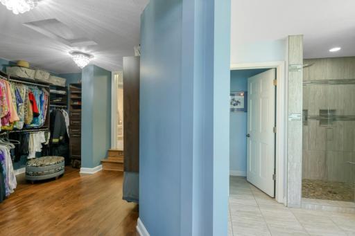 5630 Fairlawn Shores Trail, Prior Lake, MN 55372