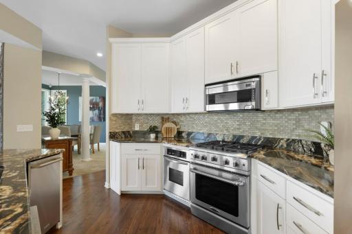 5630 Fairlawn Shores Trail, Prior Lake, MN 55372