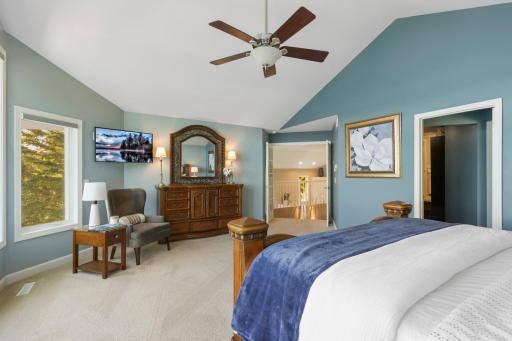 5630 Fairlawn Shores Trail, Prior Lake, MN 55372
