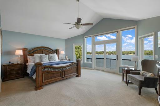 5630 Fairlawn Shores Trail, Prior Lake, MN 55372