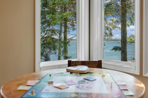 5630 Fairlawn Shores Trail, Prior Lake, MN 55372