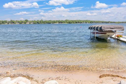 5630 Fairlawn Shores Trail, Prior Lake, MN 55372