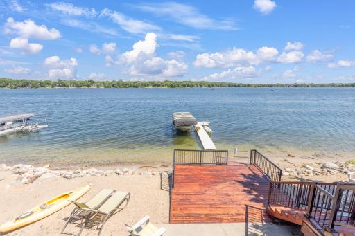 5630 Fairlawn Shores Trail, Prior Lake, MN 55372