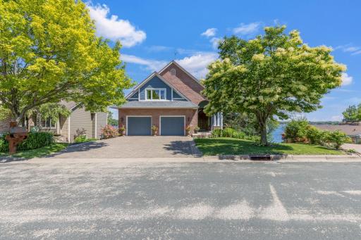5630 Fairlawn Shores Trail, Prior Lake, MN 55372