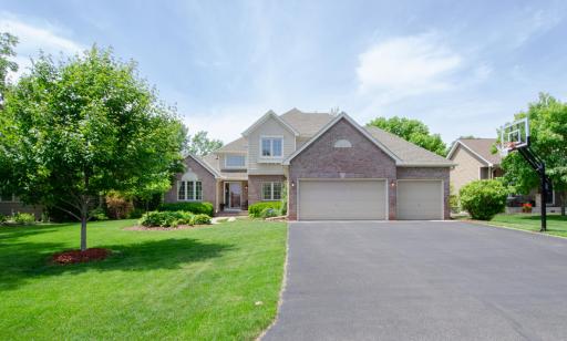 4013 Hollyhock Circle N, Brooklyn Park, MN 55443