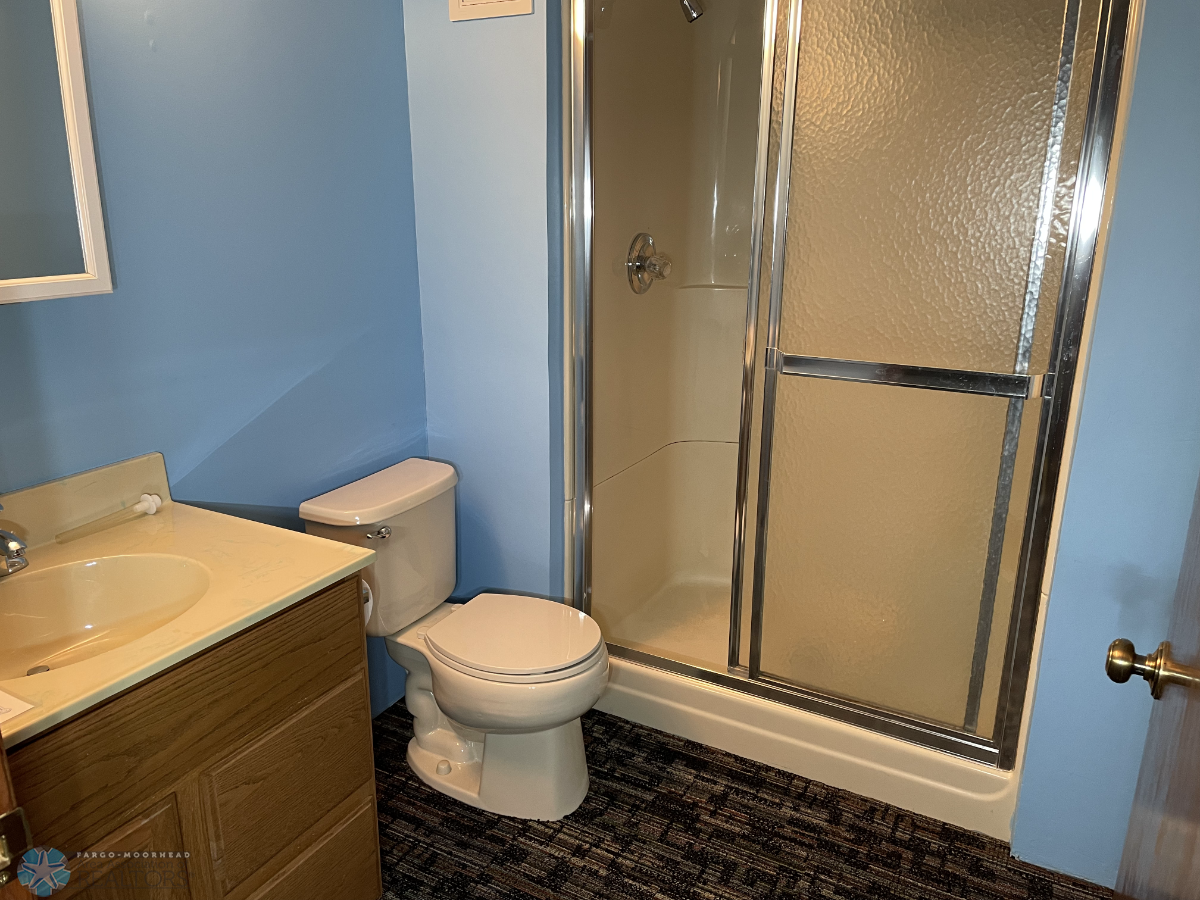 3/4 bath in basement with shower