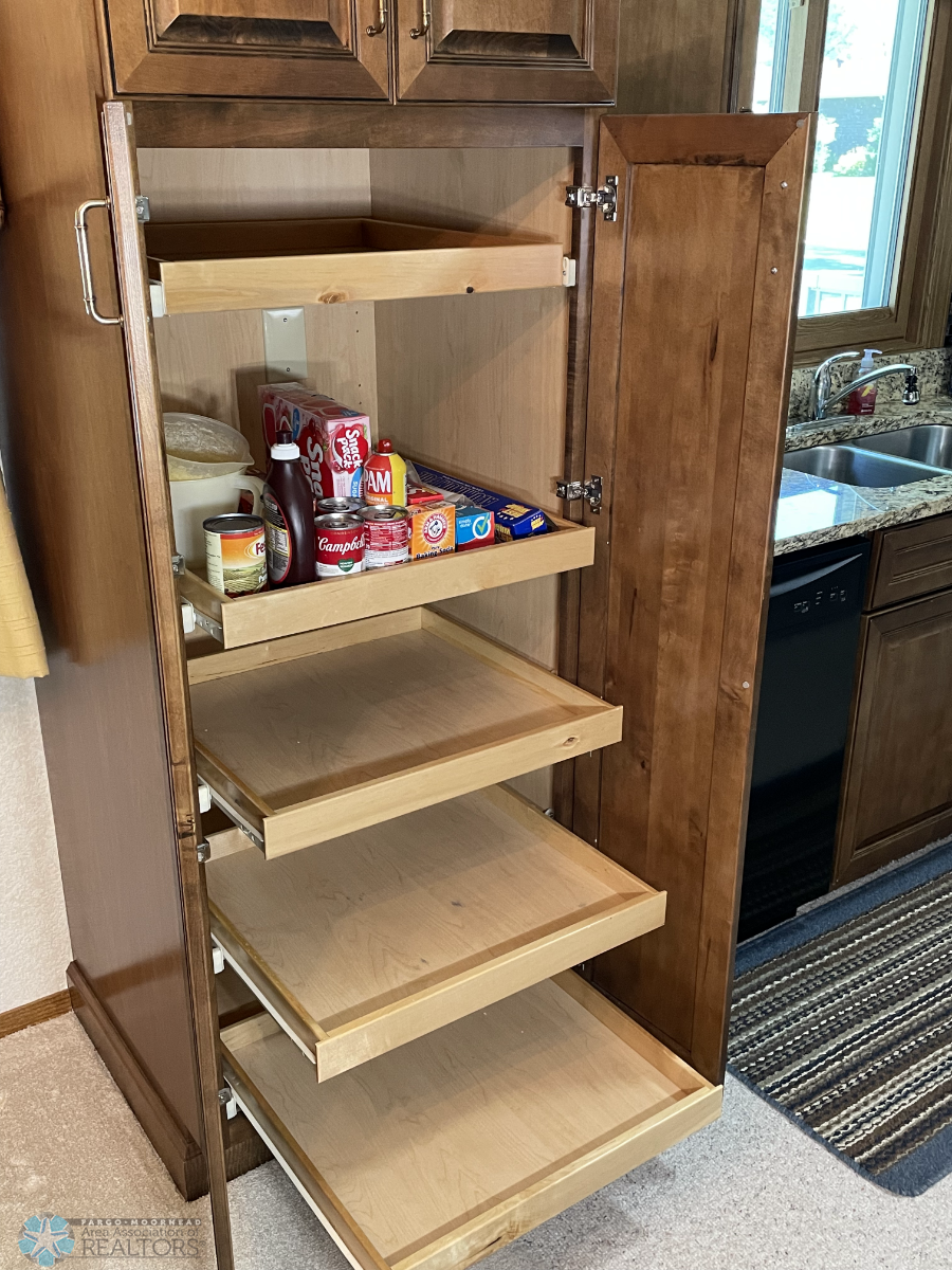Pantry cabinet with 5 pull-out drawers