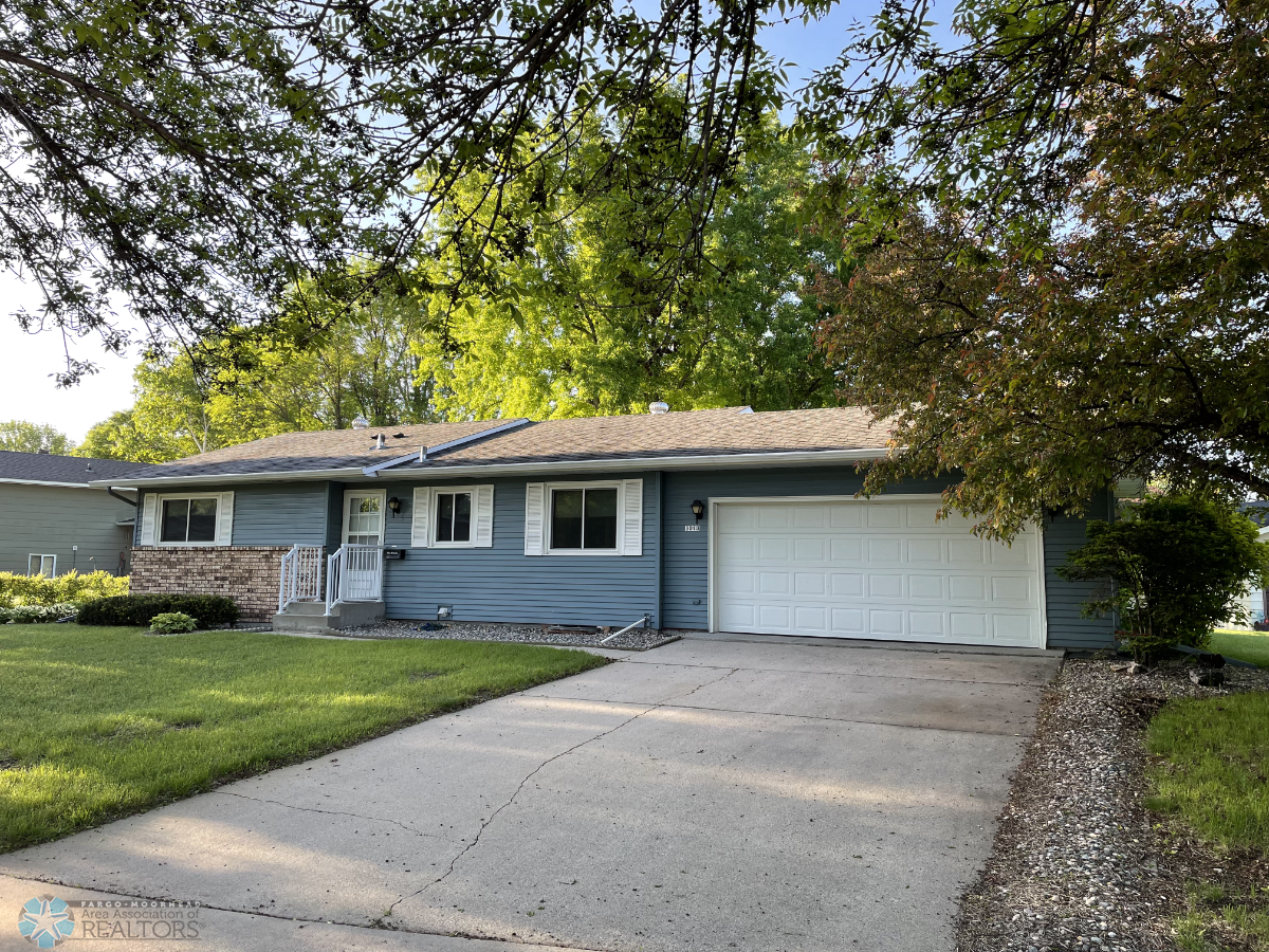 Double garage is 22' x 22'