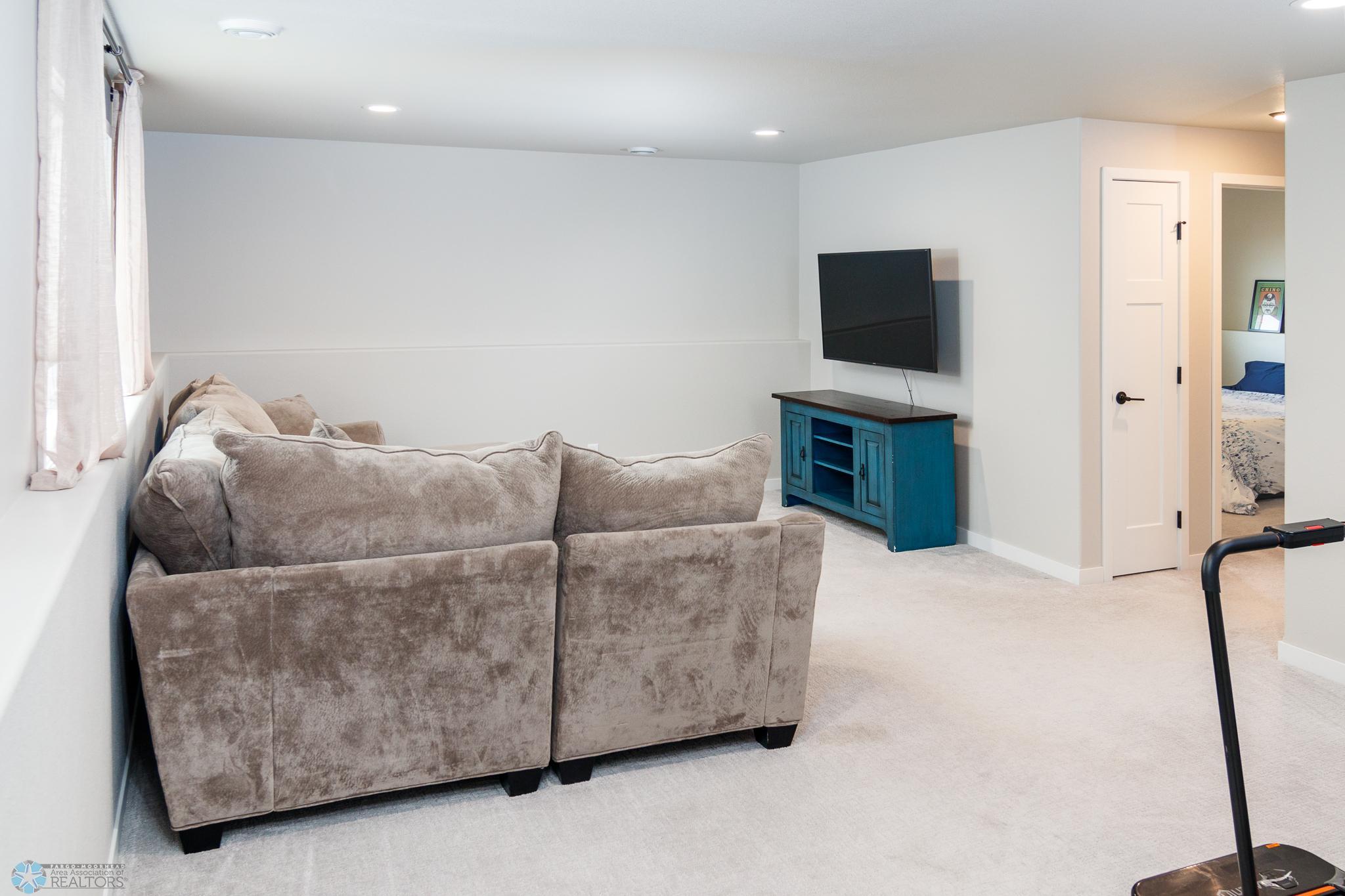 Family Room-TV & Mount Included