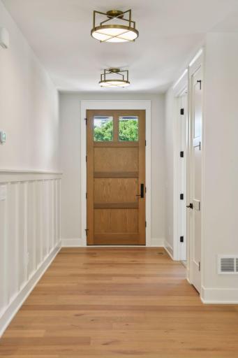 6005 Fairfax Avenue, Edina, MN 55424