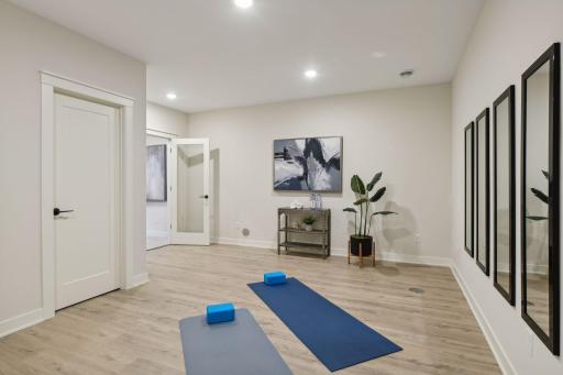 6005 Fairfax Avenue, Edina, MN 55424