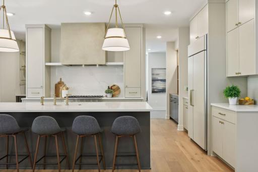 6005 Fairfax Avenue, Edina, MN 55424