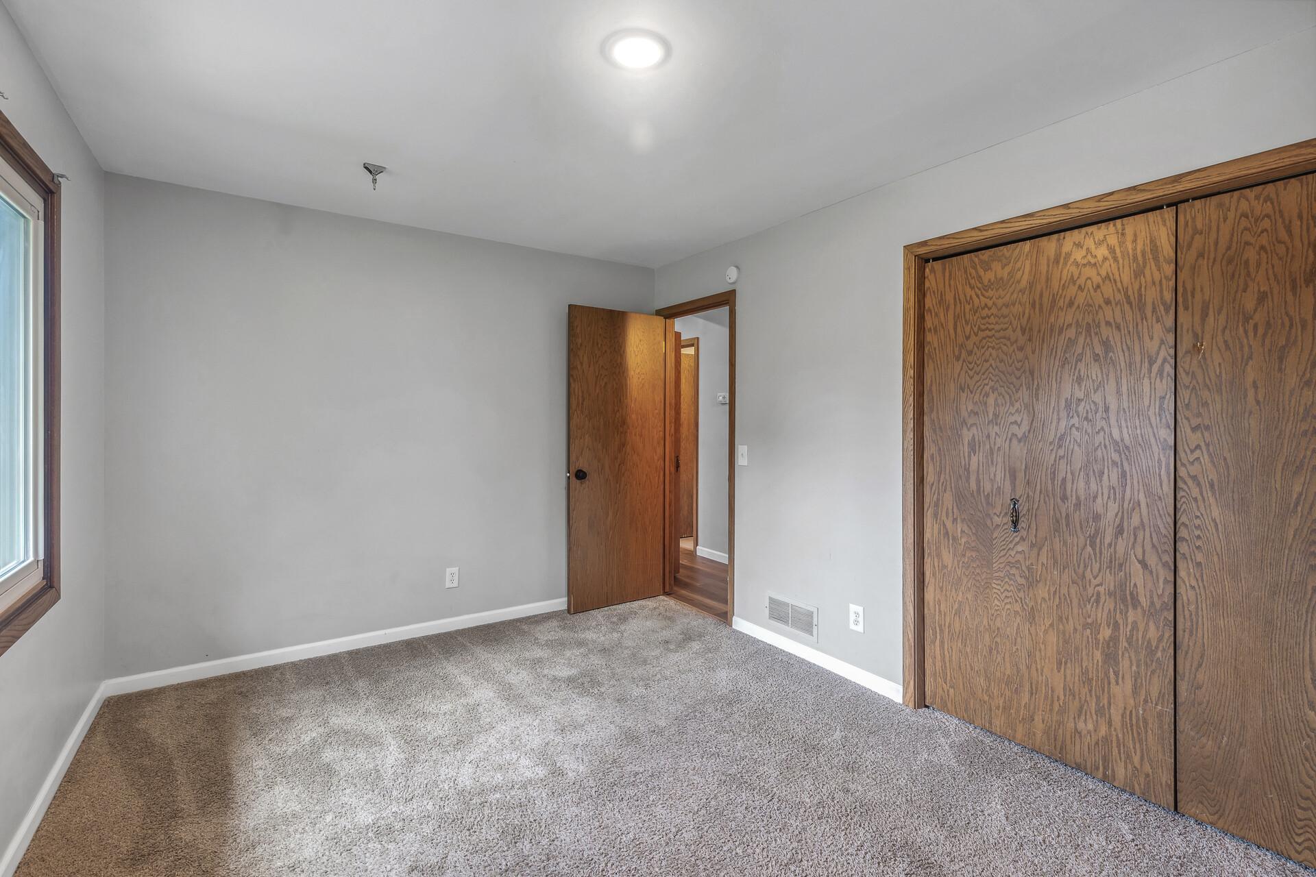 Upper Front bedroom