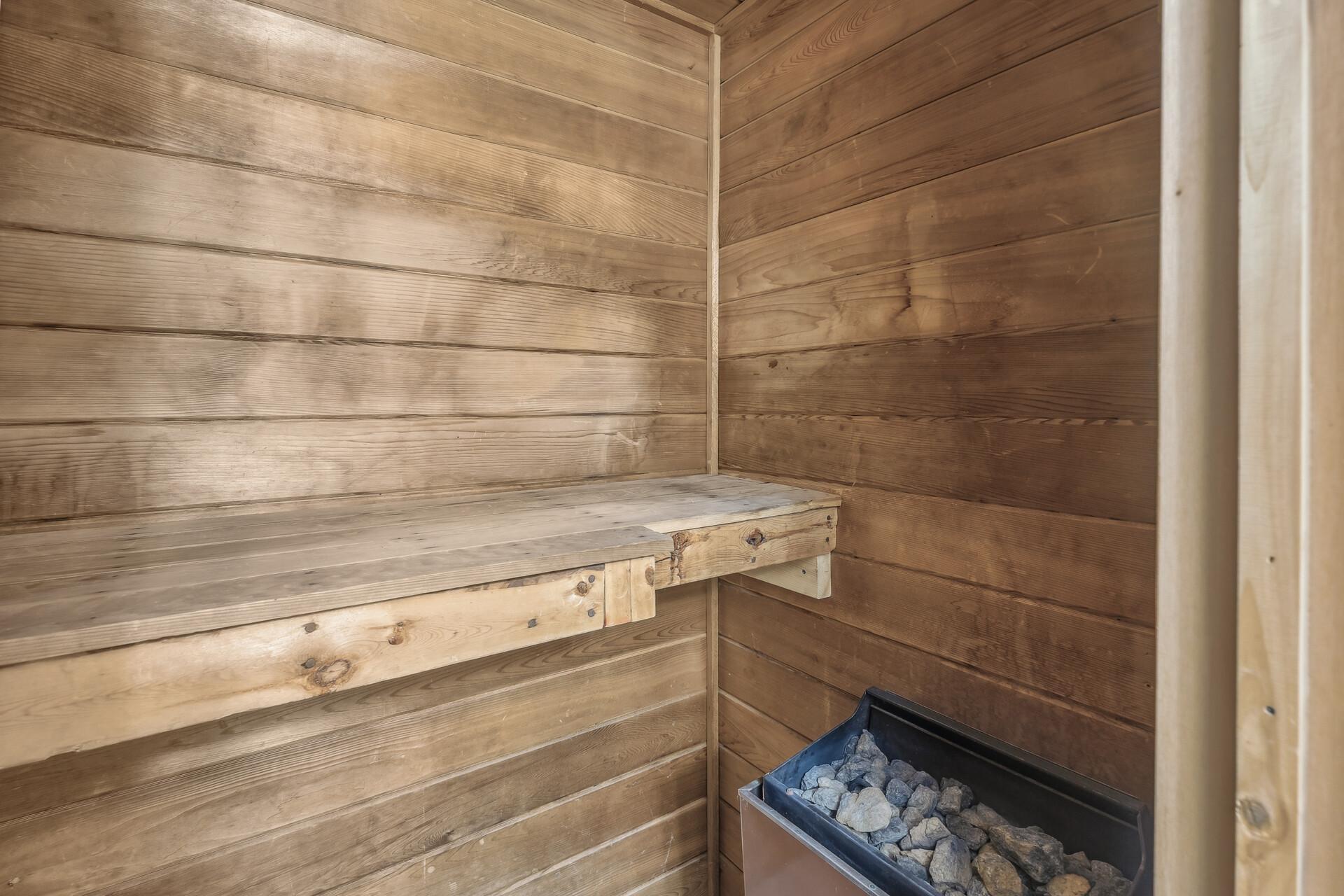 Plus a working Sauna!