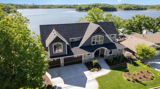7516 Mariner Drive, Maple Grove, MN 55311