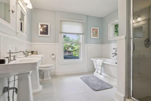 Beautiful and classic second story bathroom ensuite.