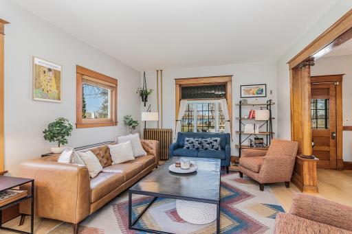 29 W Lake Street, Excelsior, MN 55331
