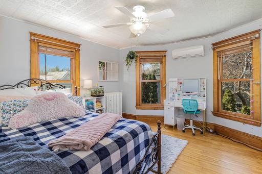 29 W Lake Street, Excelsior, MN 55331