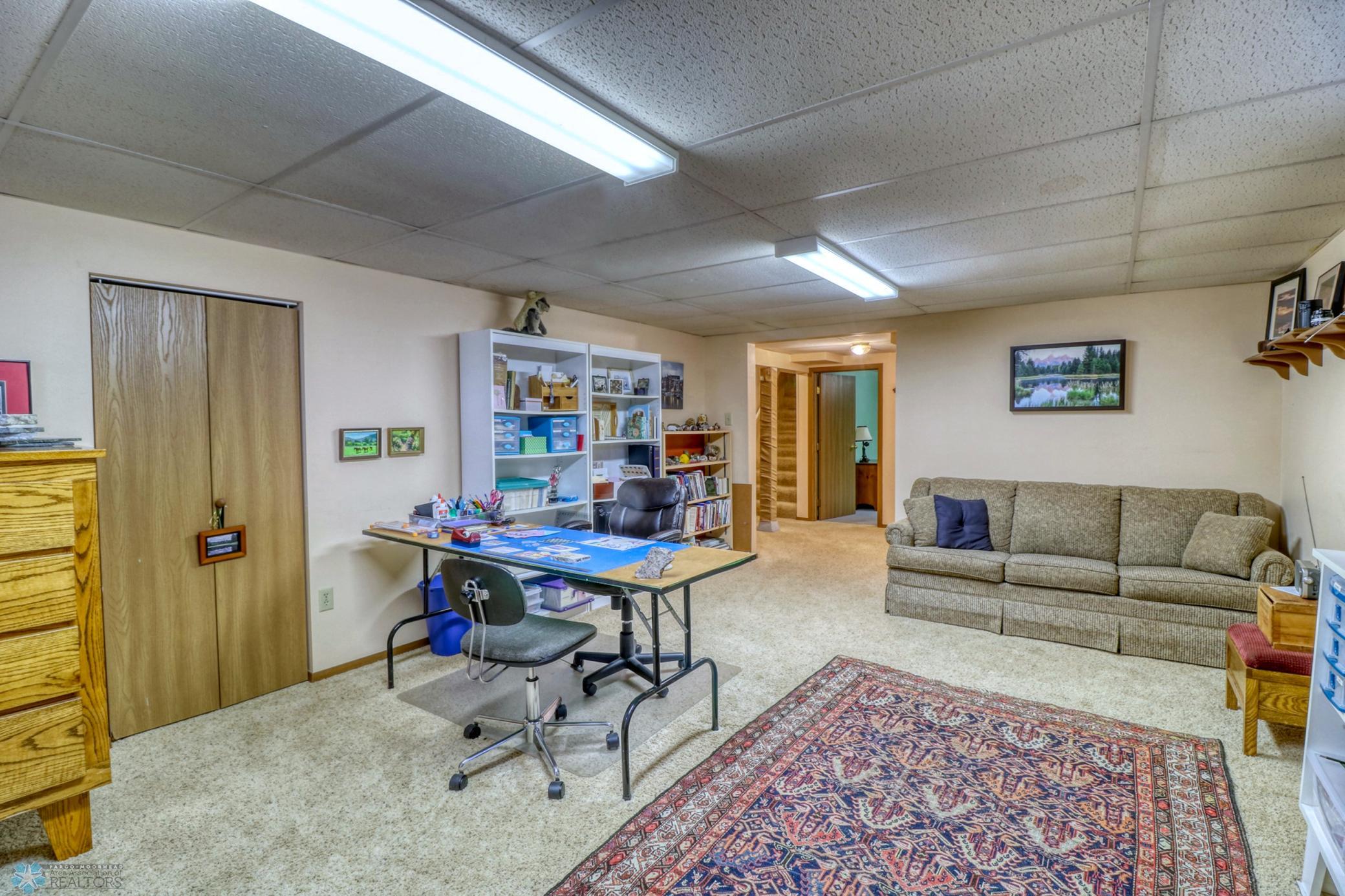 Basement Familyroom1_1.jpg
