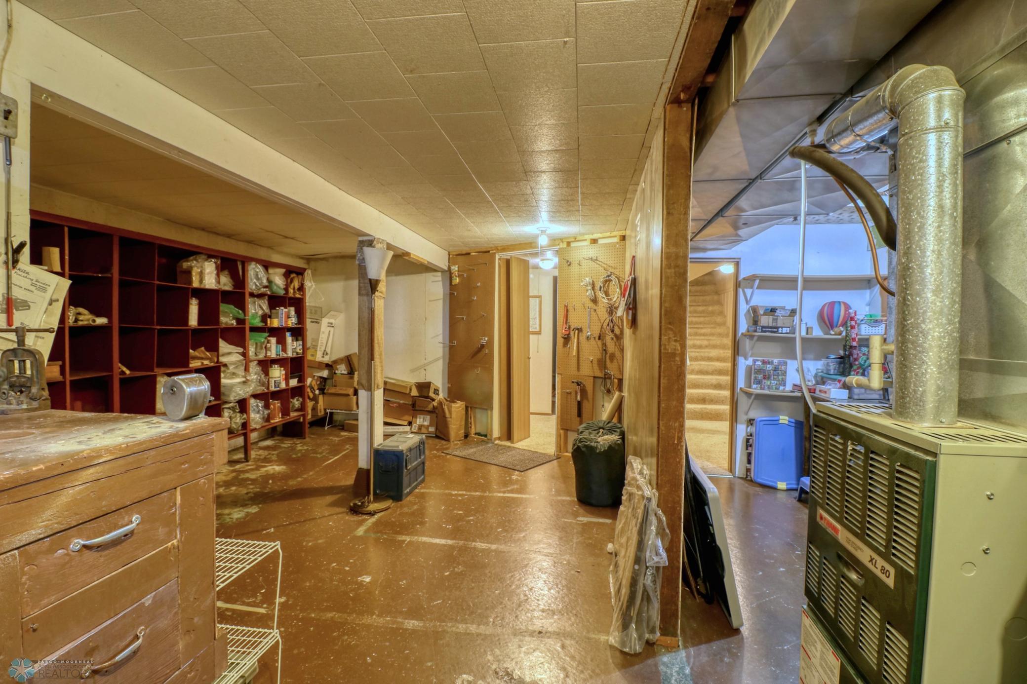 Basement Storage1_1.jpg