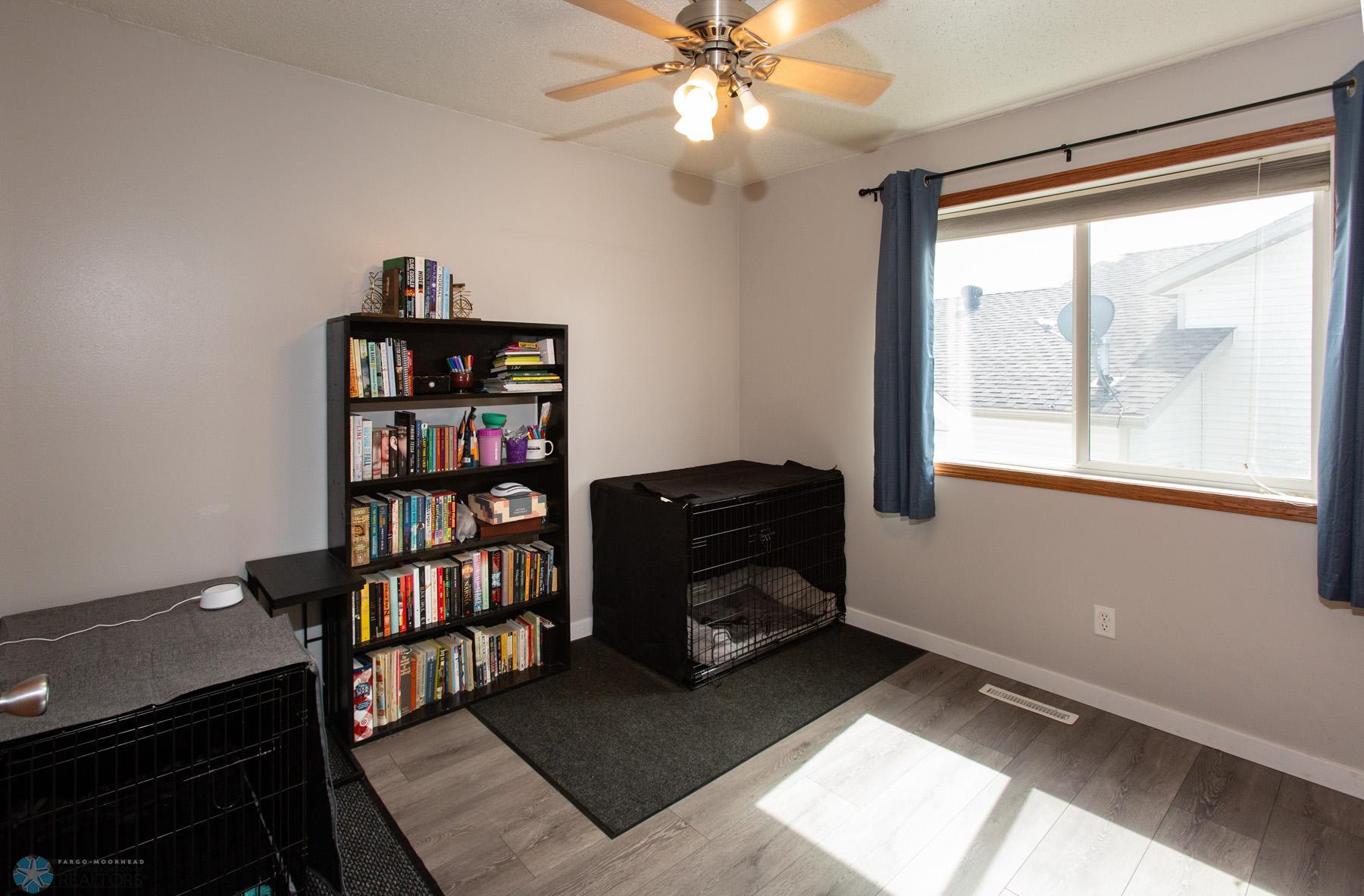 2nd Bedroom - upstairs