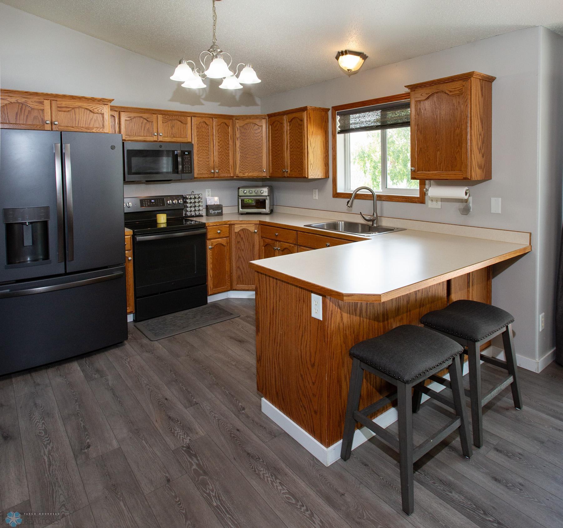 Kitchen - all new black slate appliances