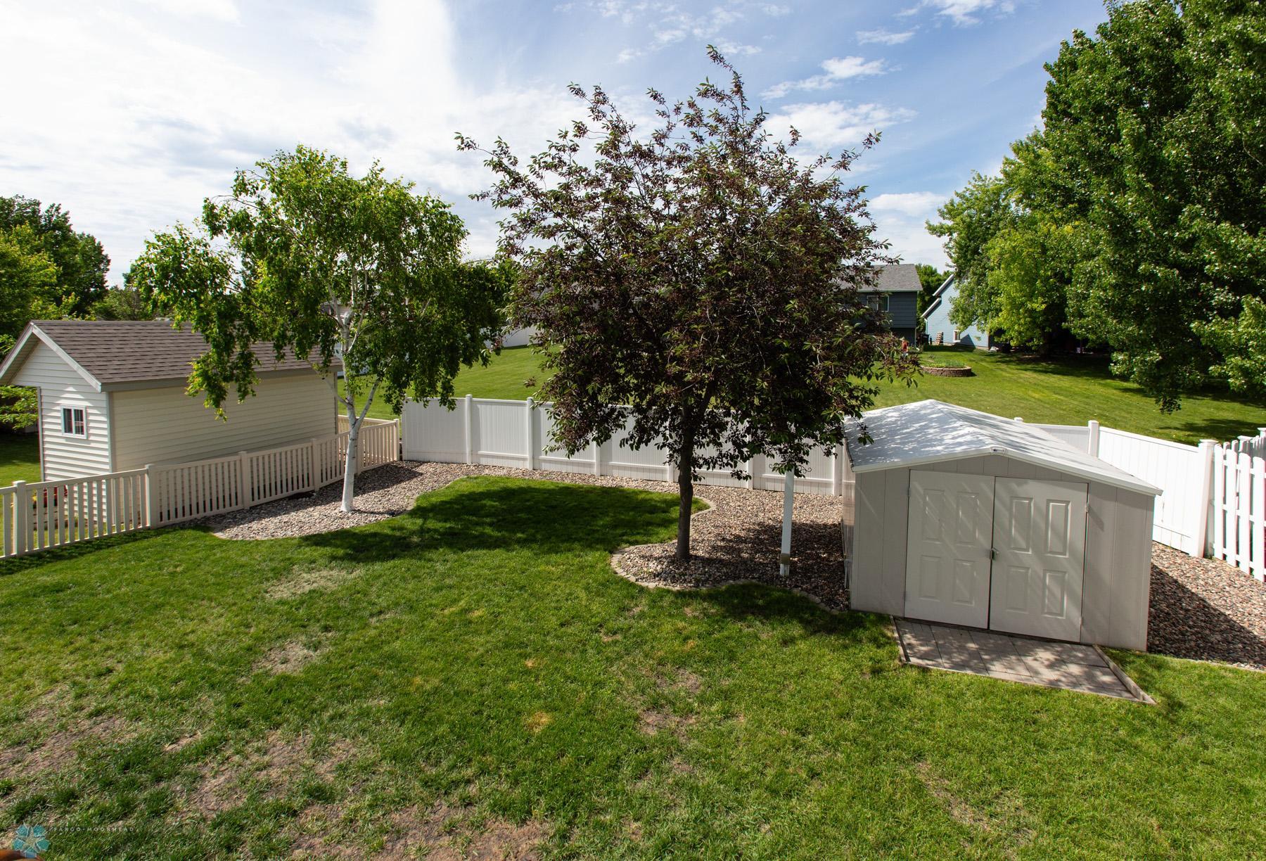 Back Yard - great landscaping