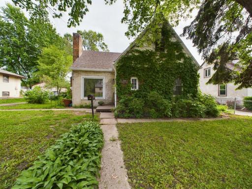 1208 44th Avenue NE, Minneapolis, MN 55421