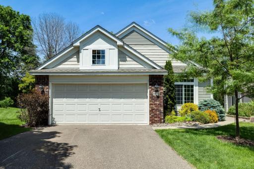 8813 Compton Drive, Inver Grove Heights, MN 55076