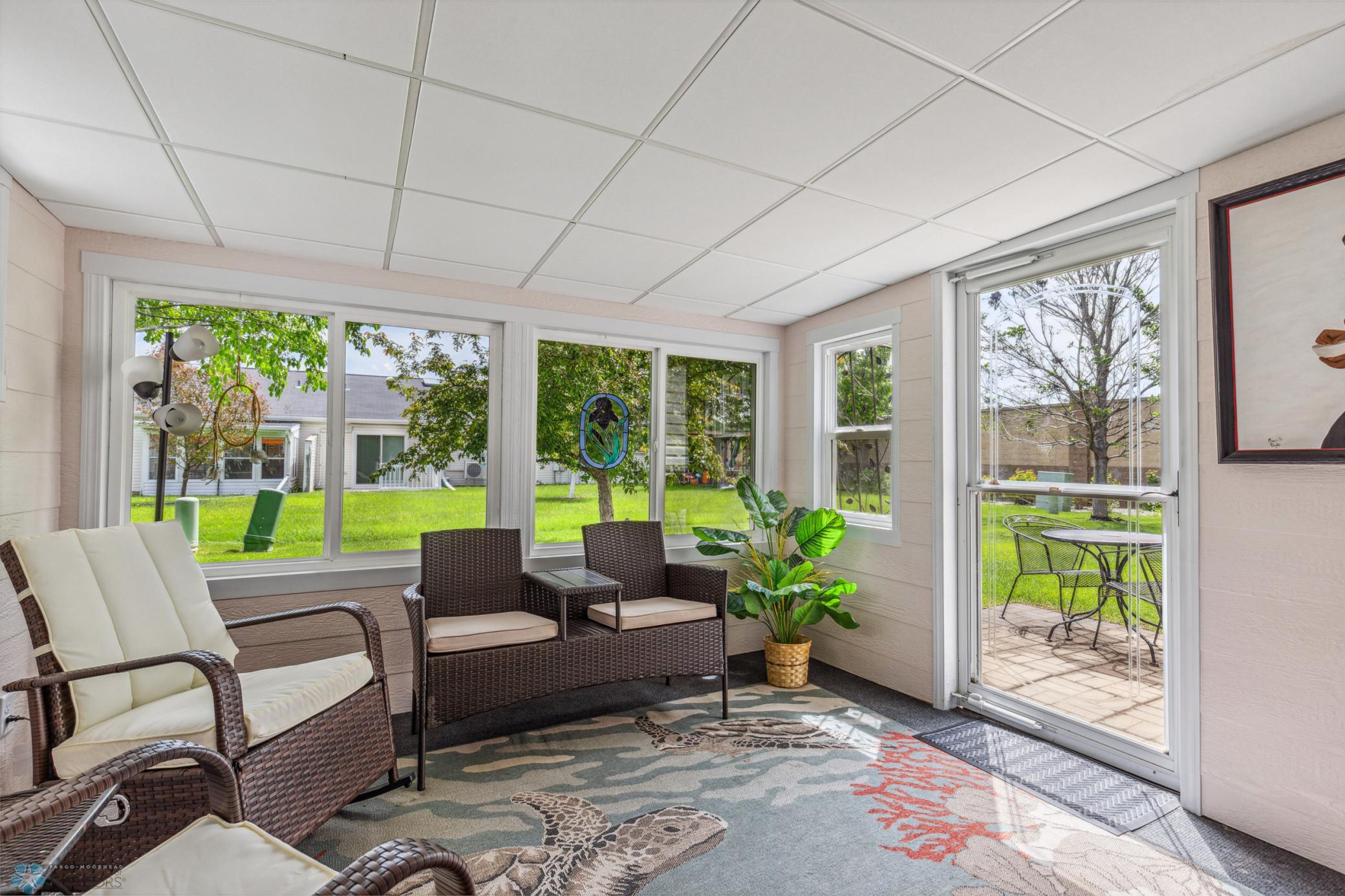 3 season porch