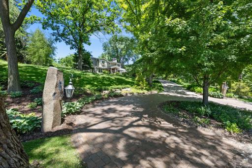 6400 Indian Hills Road, Minneapolis, MN 55439