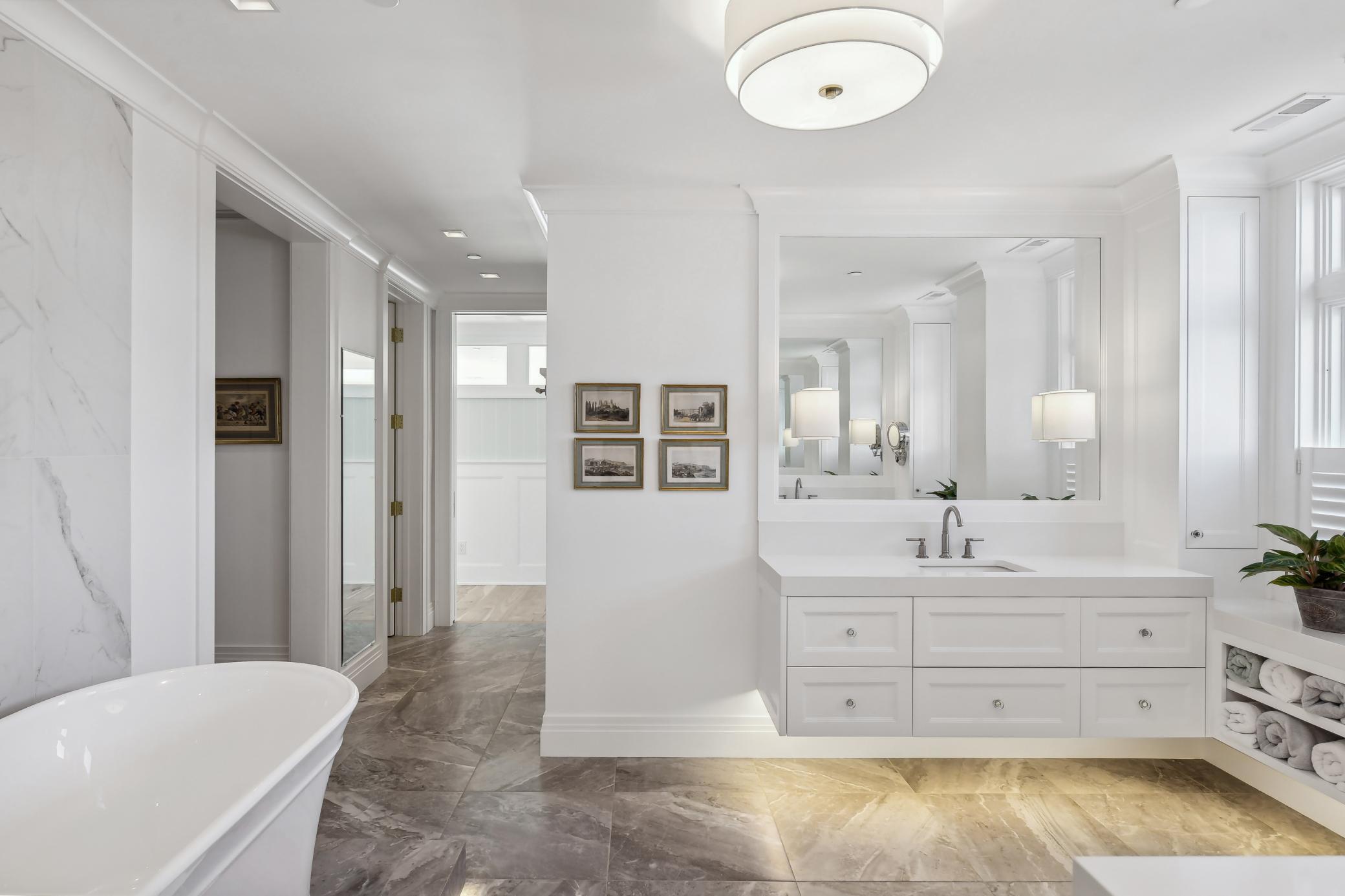 Indulge yourself in the luxury of your en-suite spa bath where EVERY detail is designed for comfort.