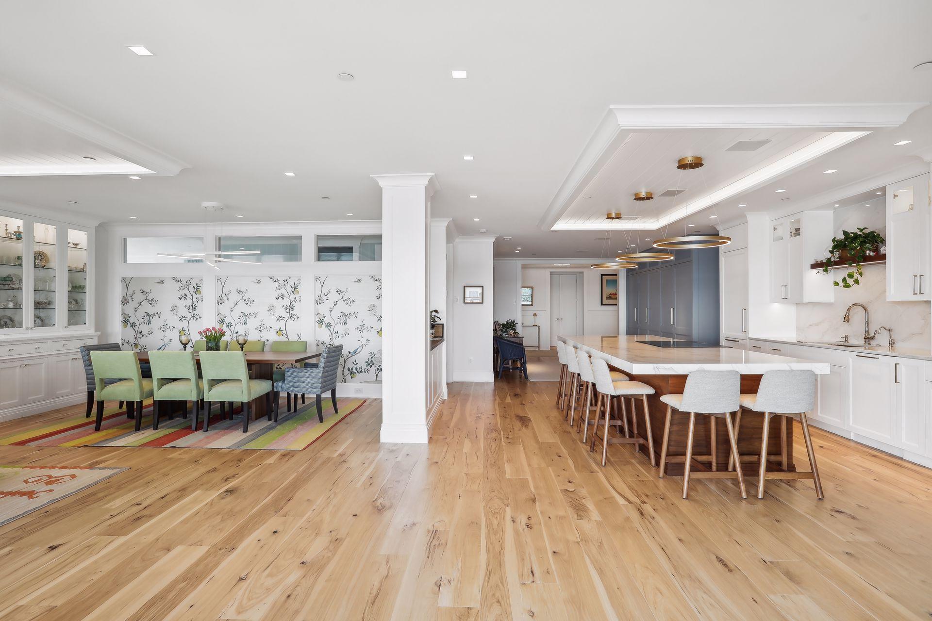 Difficult to feel the actual space through photos! You NEED to experience the interior for yourself!