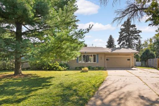 2316 Lilac Lane, Saint Paul, MN 55110