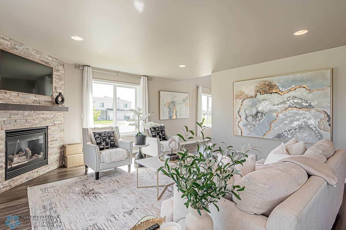 Living_Room_3.jpg