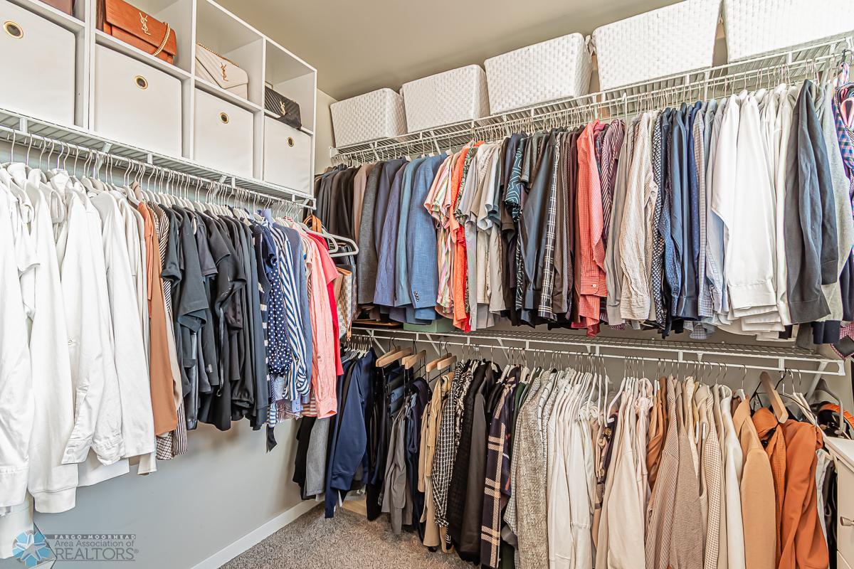 Primary_Closet_2.jpg