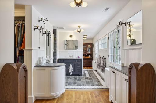 1570 Fox Street, Wayzata, MN 55391