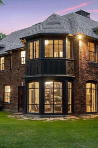 1570 Fox Street, Wayzata, MN 55391