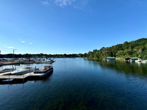 18855 Ridgewood Road, Wayzata, MN 55391